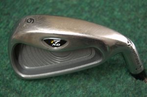 Taylor Made R7 XD Eisen 6 Graphit Regular 2°UP