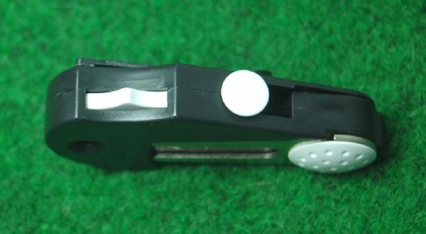 Pitchgabel mit Ballmarker, Bürste, Schlagzähler und Clip   *Neu* – Bild 2